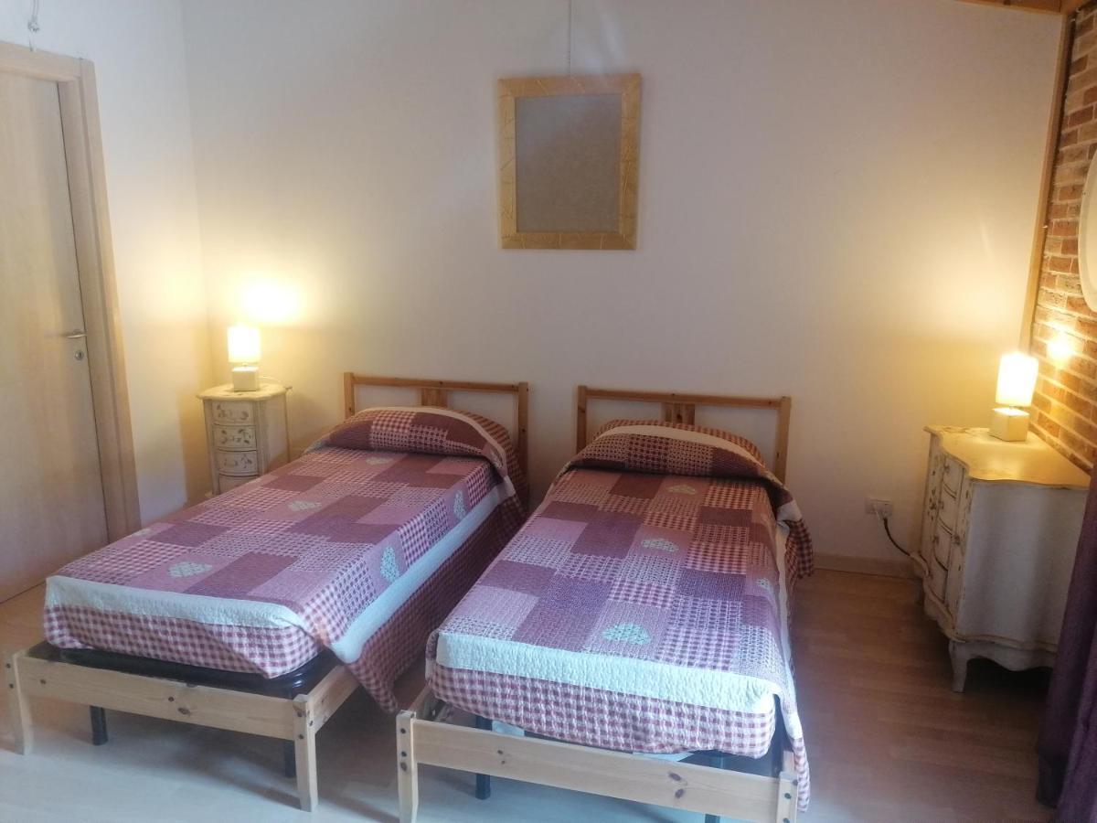 Agriturismo Sentiero Delle Fiabe Villa ซีโรโล ภายนอก รูปภาพ